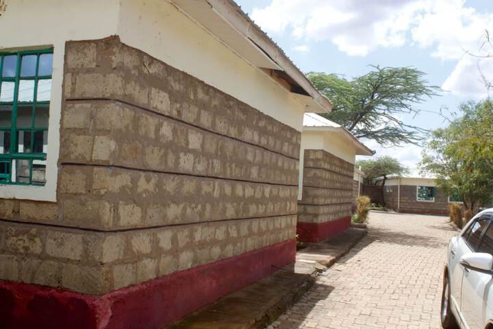 Room 5 of 20