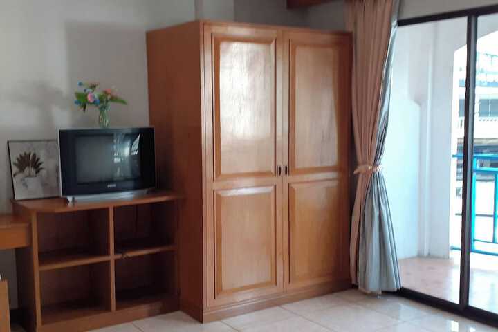 Room 17 of 29