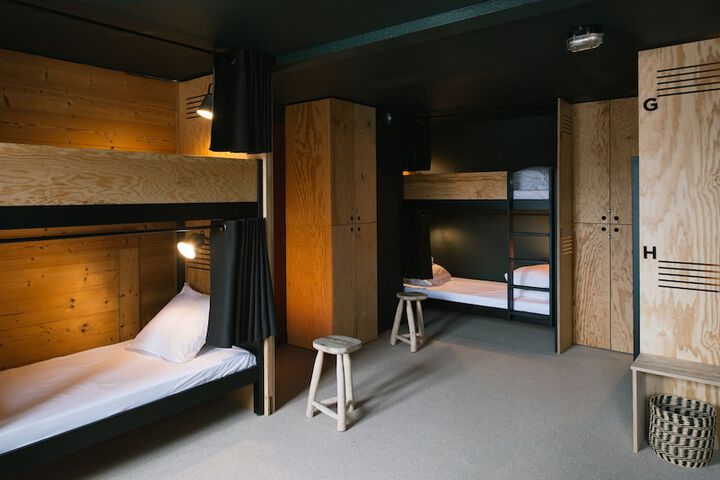Room 5 of 25