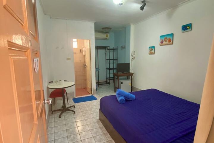 Room 39 of 61