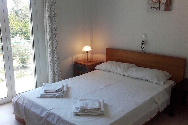 Room 7 of 42