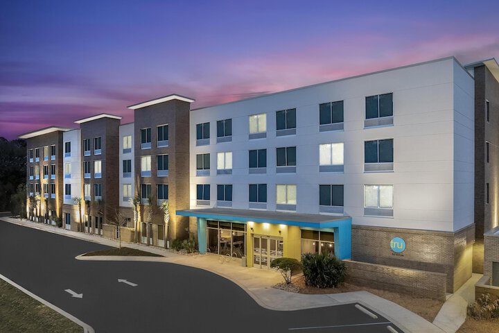 Hotel 67 of 69