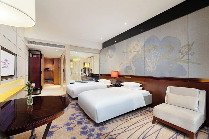 Room 20 of 124