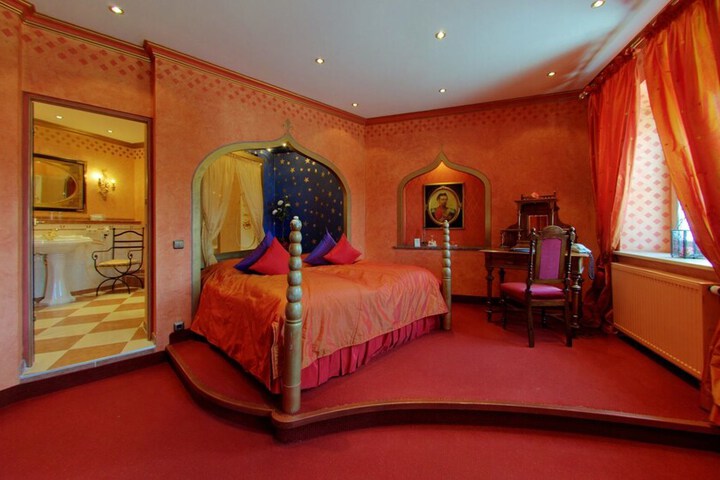 Room 18 of 58