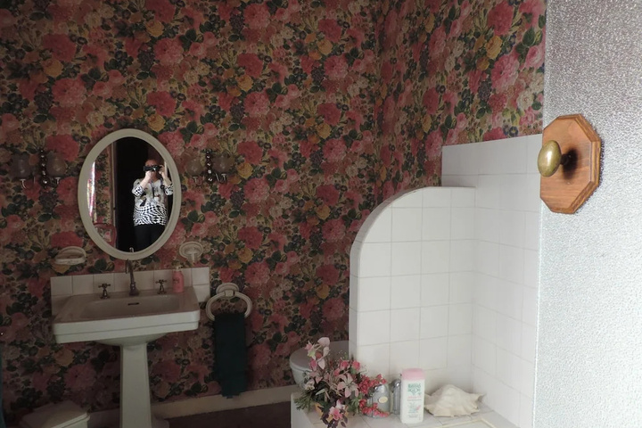 Clean Restrooms