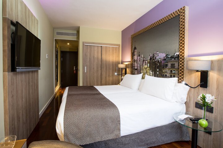 Room 26 of 51