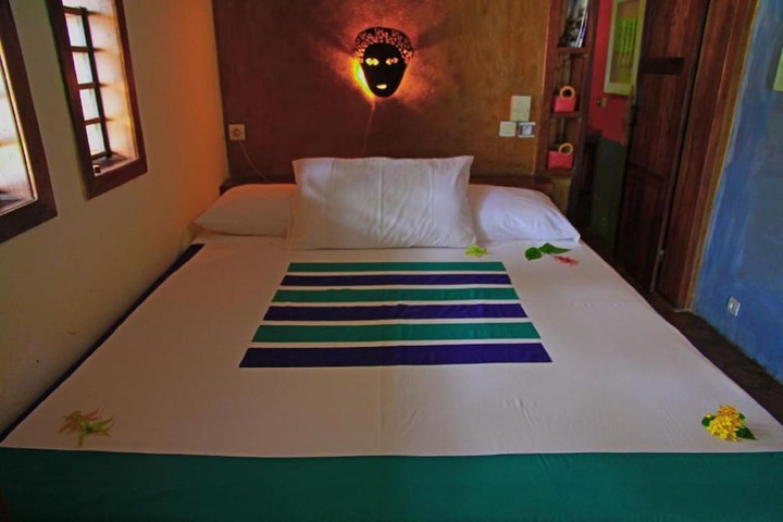 Room 13 of 85