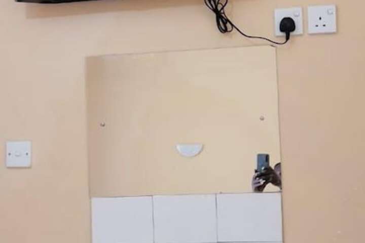 Room 2 of 15
