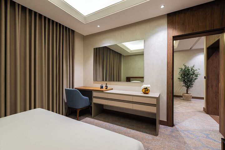 Room 15 of 54
