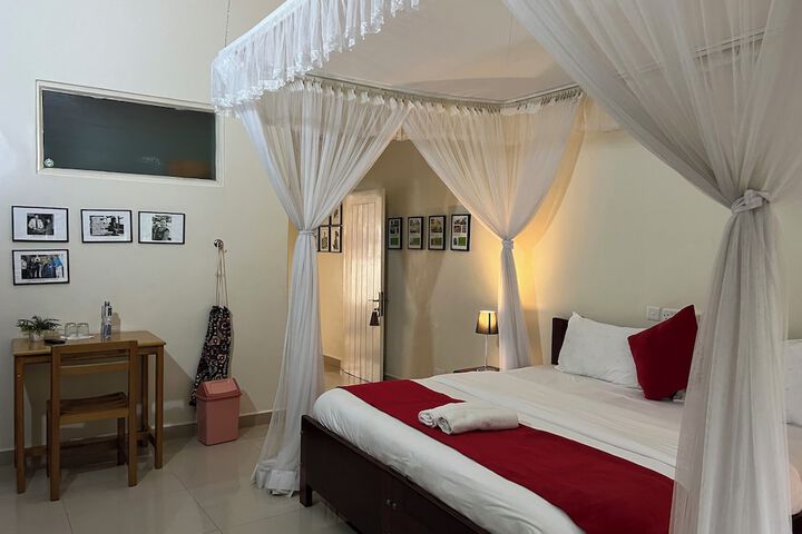 Room 17 of 29