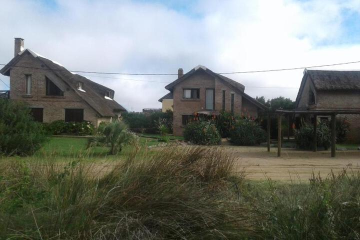 Cabañas Playa Serena