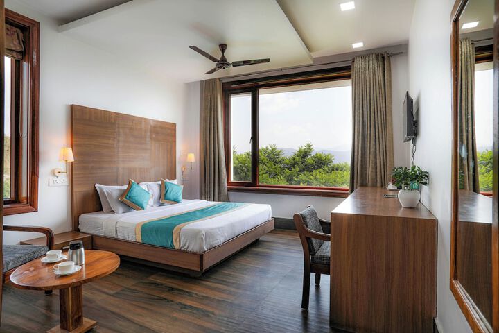 Room 2 of 18