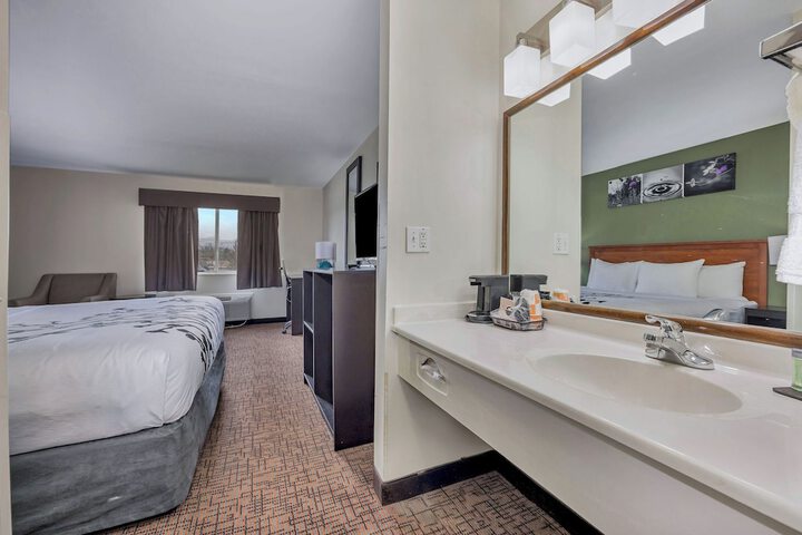 Standard | King Bed (23 of 35)