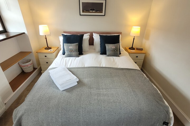 Room 4 of 71