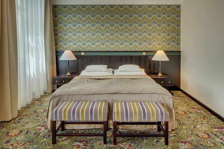 Room 49 of 124