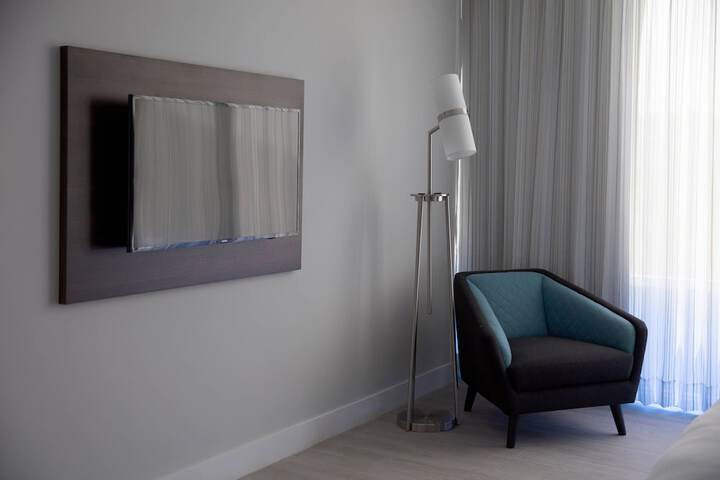 Room 17 of 108