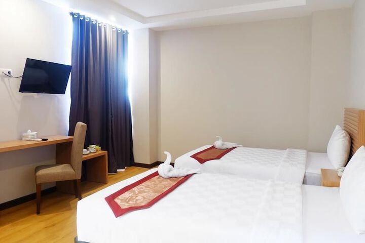 Room 6 of 22