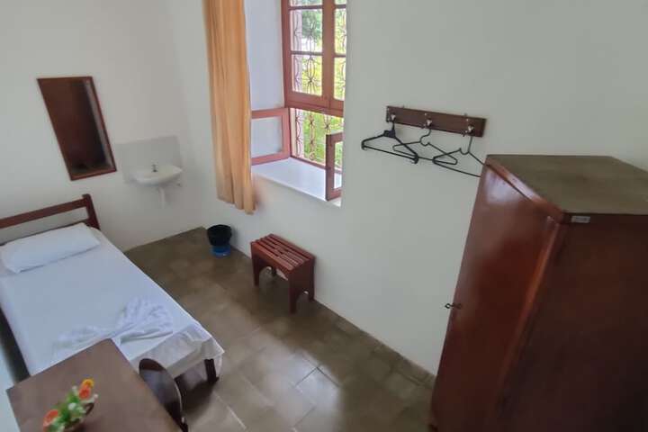 Room 45 of 157