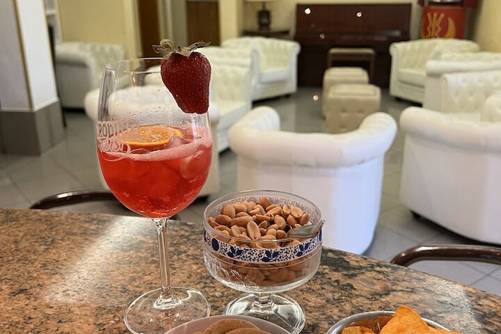 Lounge 57 of 71