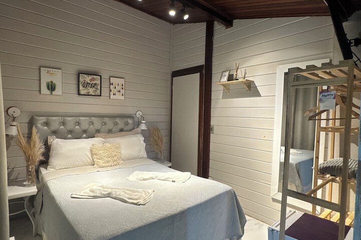 Room 20 of 76