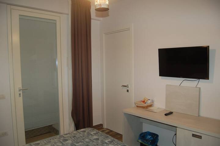 Room 35 of 58