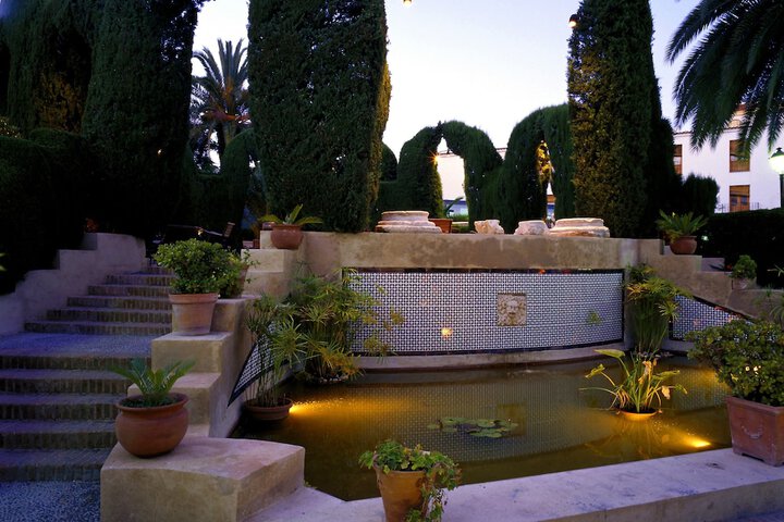 Terrace/Patio 27 of 33
