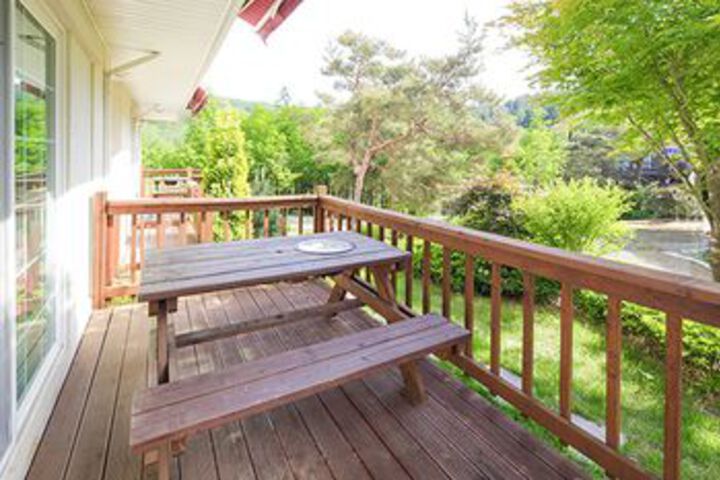 Terrace/Patio 168 of 174