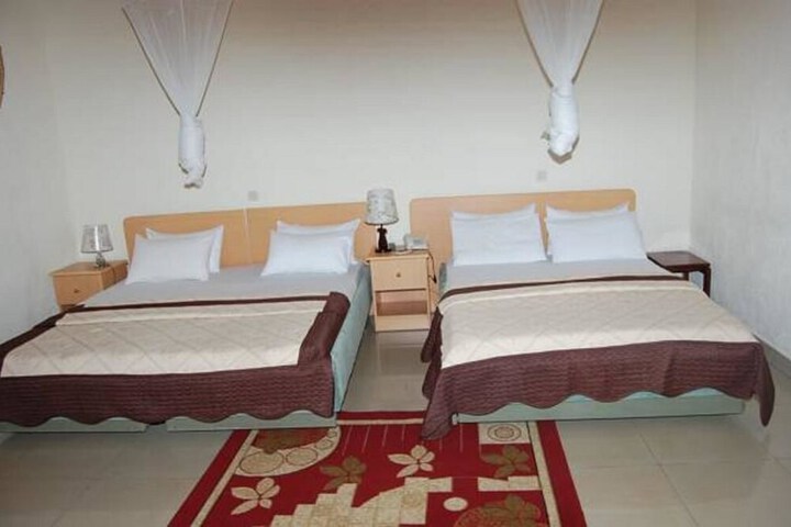 Room 7 of 39