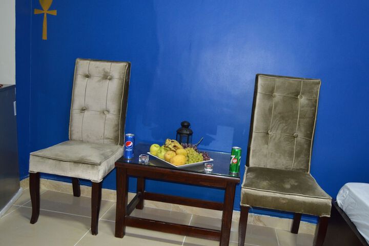 Room 9 of 69