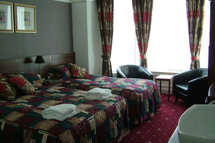 Room 3 of 15
