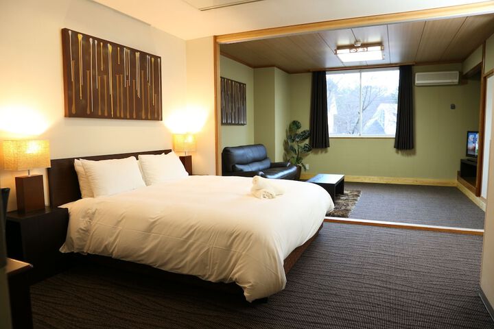 Room 19 of 41