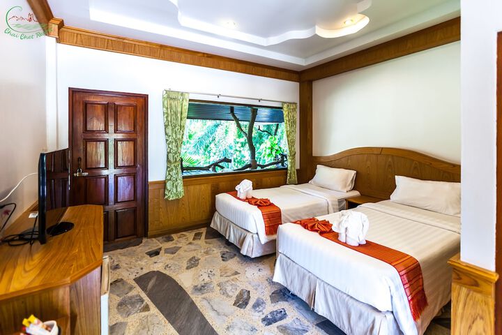 Room 5 of 46