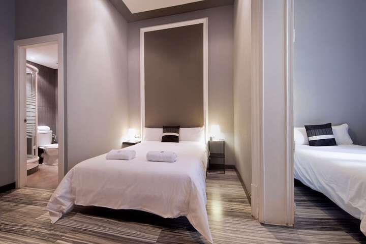 Room 11 of 51