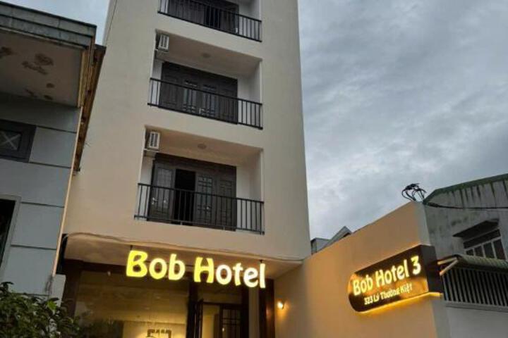 Bob Hotel 3
