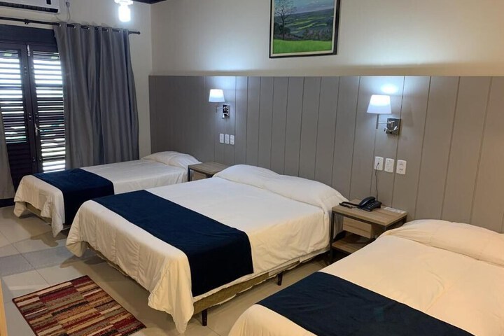 Room 4 of 60