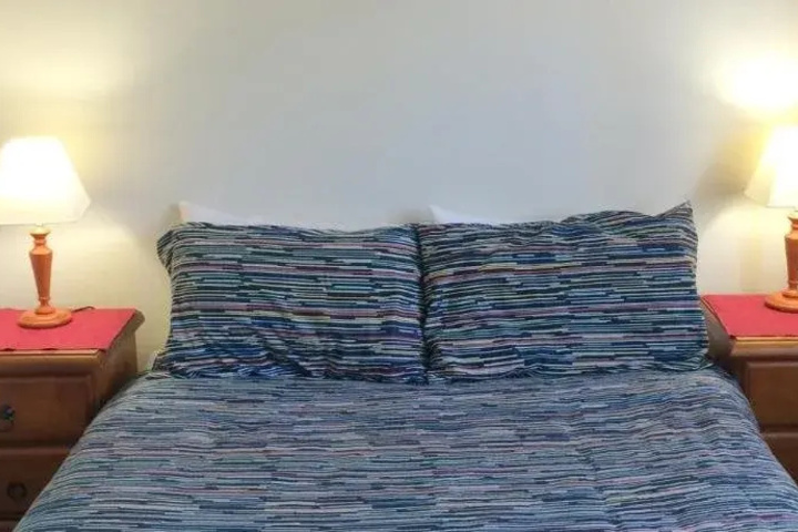 Room 3 of 12