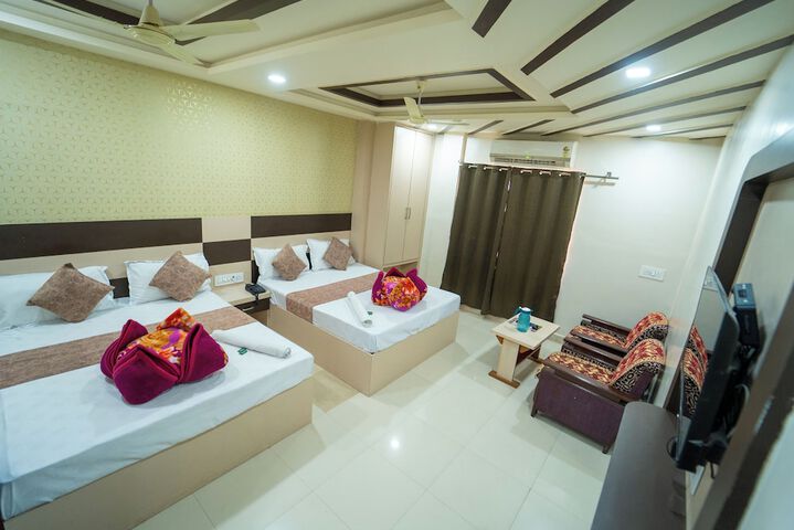 Room 6 of 48