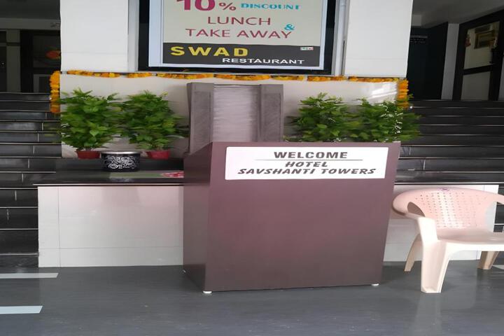 Hotel Savshanti Towers