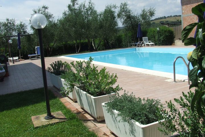 Pool 27 of 45