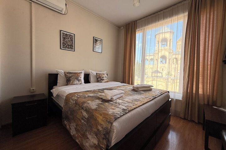 Room 34 of 86