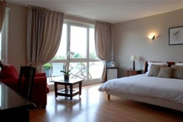 Room 21 of 35