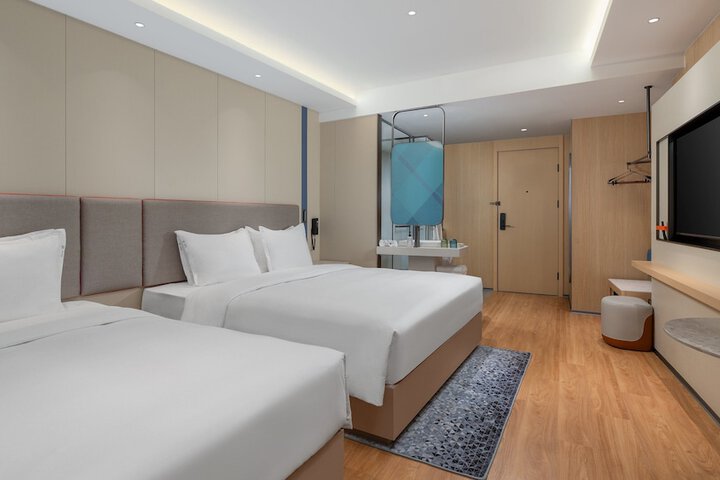 Room 5 of 57