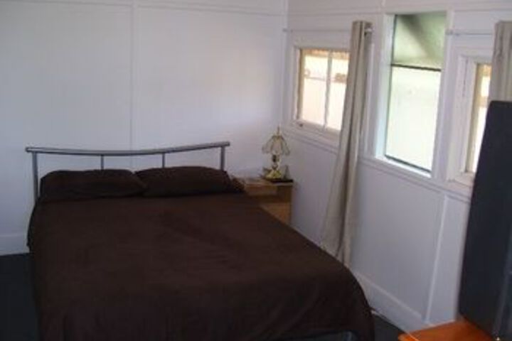 Room 6 of 21