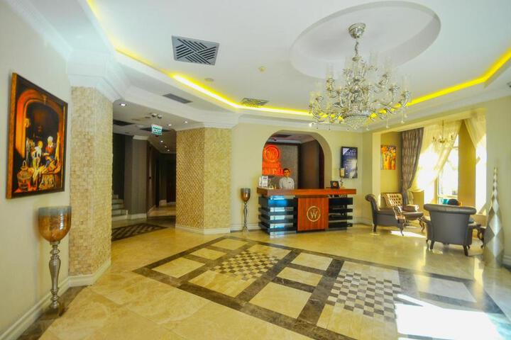 Hotel Entry