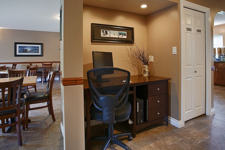 Business center