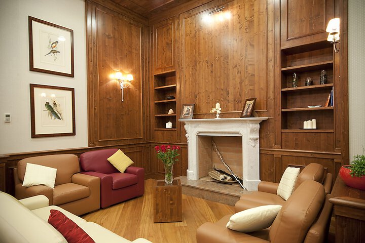 Hotel Lobby