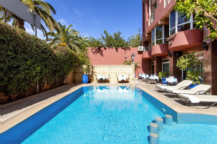 Pool 29 of 36