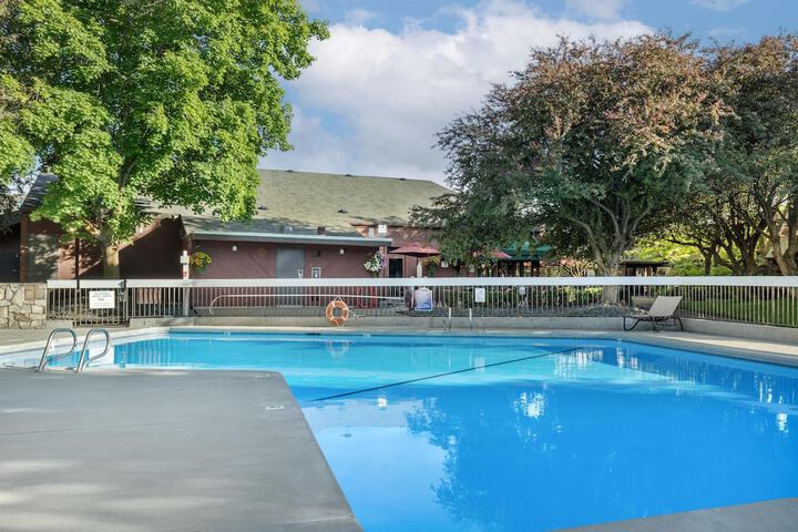 Pool 63 of 75