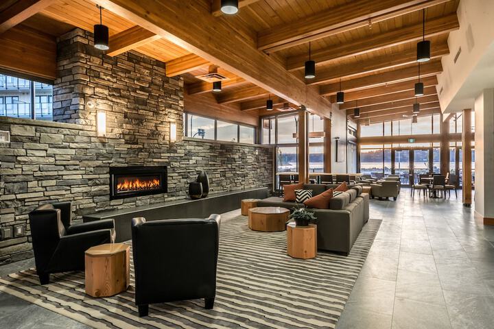 Hotel Interior 6 of 50