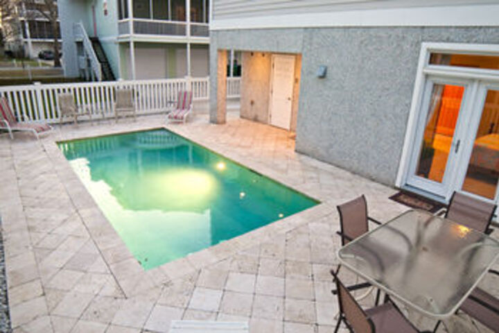Pool 26 of 33